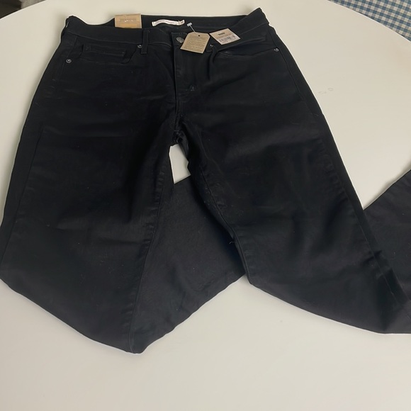 Levi’s Classic Straight Black Jeans- size 10 (short) - Picture 10 of 14